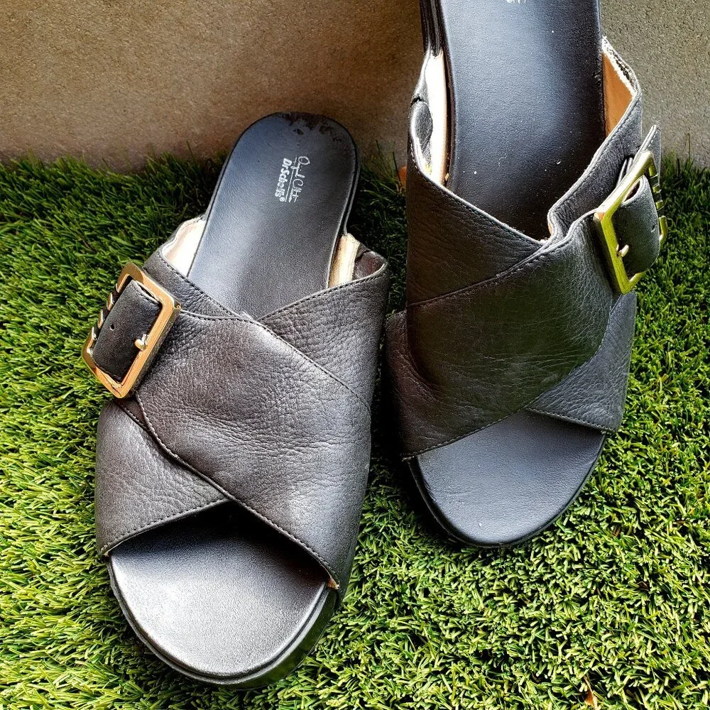 EUC DR. SCHOLL'S original collection leather platform big buckle (9.5) jet black